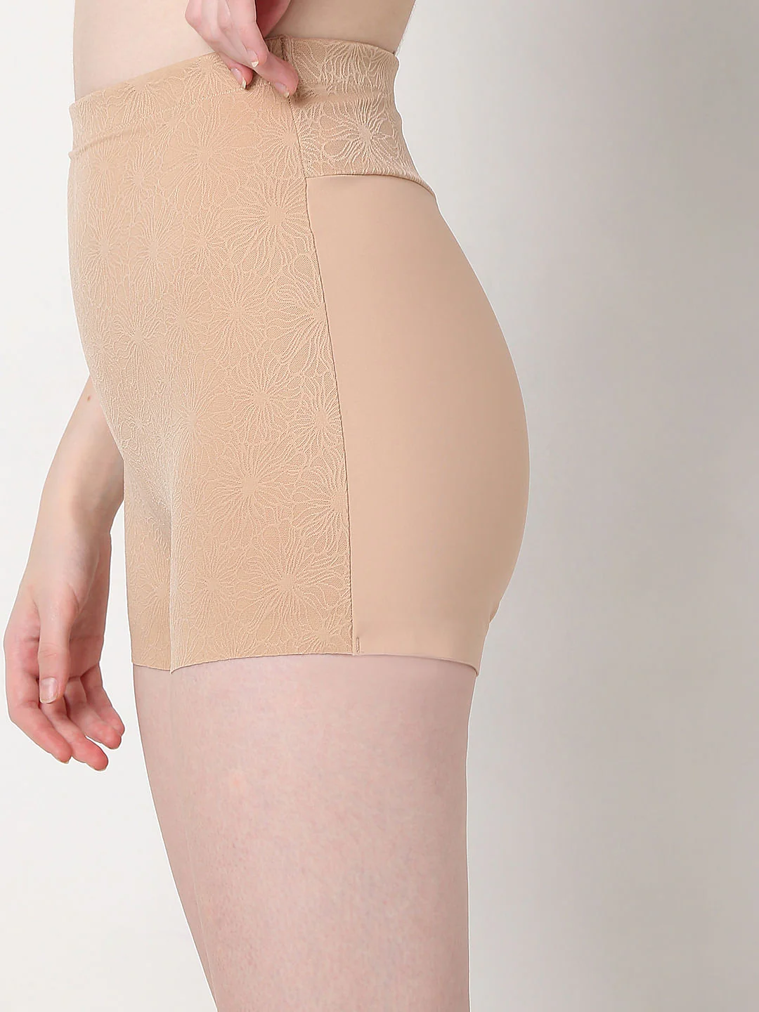 Intimates Nude Textured Thigh Shaper - Image 6