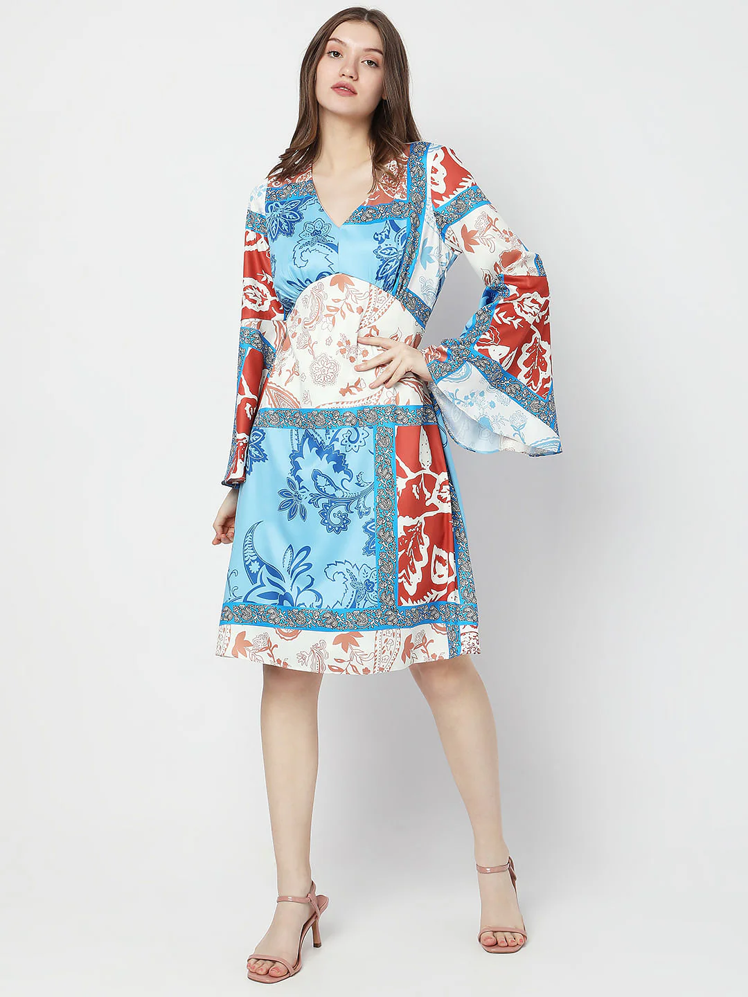 Off-White Printed Fit & Flare Dress - Image 5