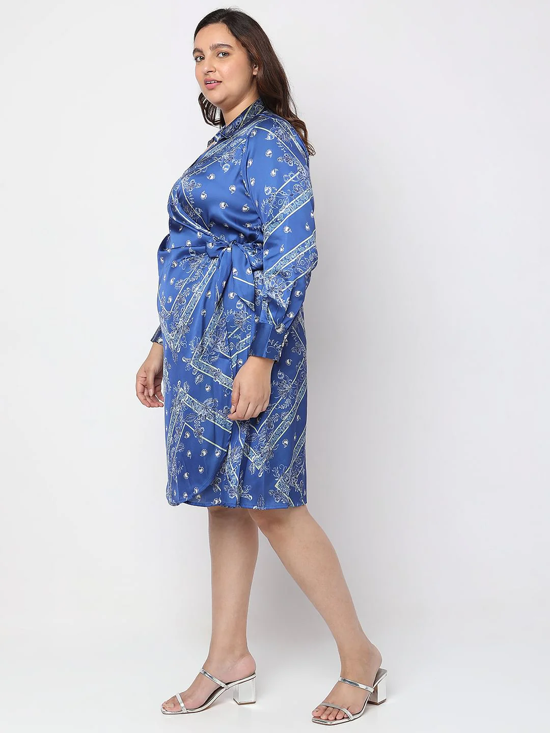 Curve Blue Printed Satin Wrap Dress - Image 3