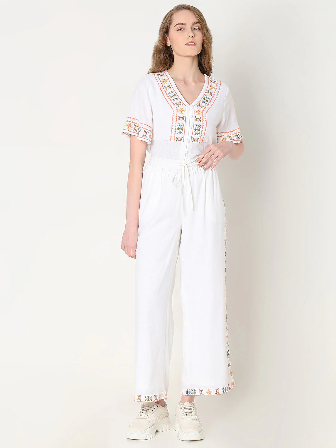 White High Rise Embroidered Co-Ord Set Pants - Image 5