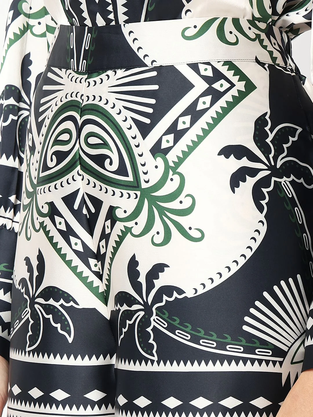 Black Printed Co-Ord Set Pants - Image 8