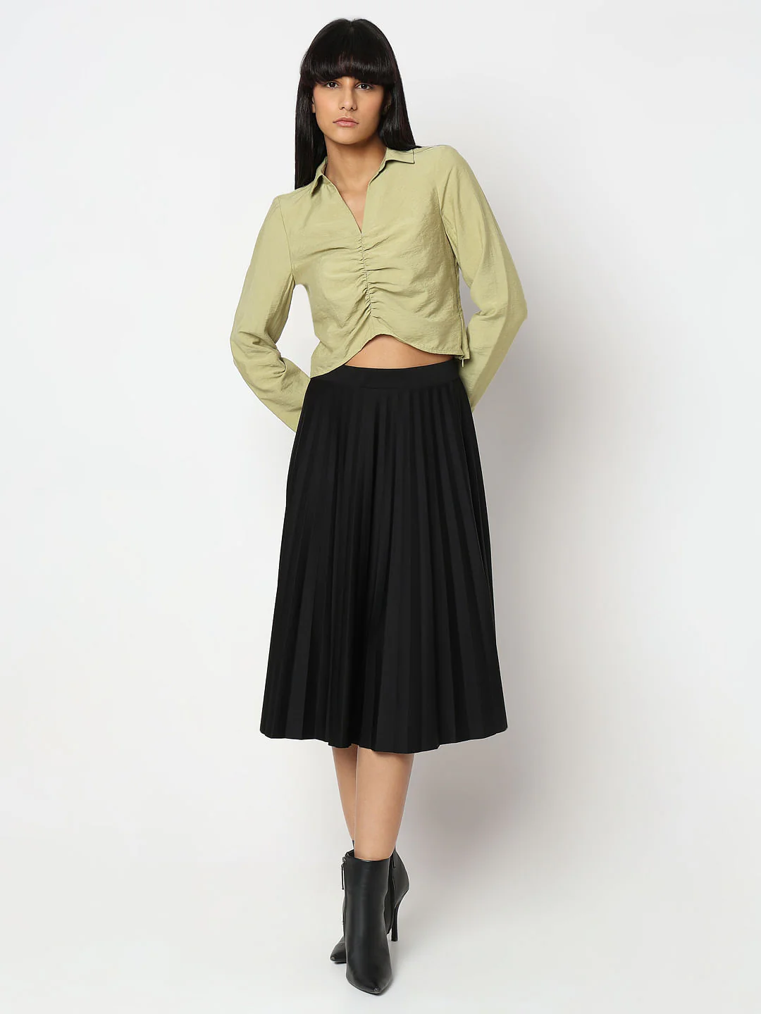 Green Ruched Cropped Shirt - Image 5