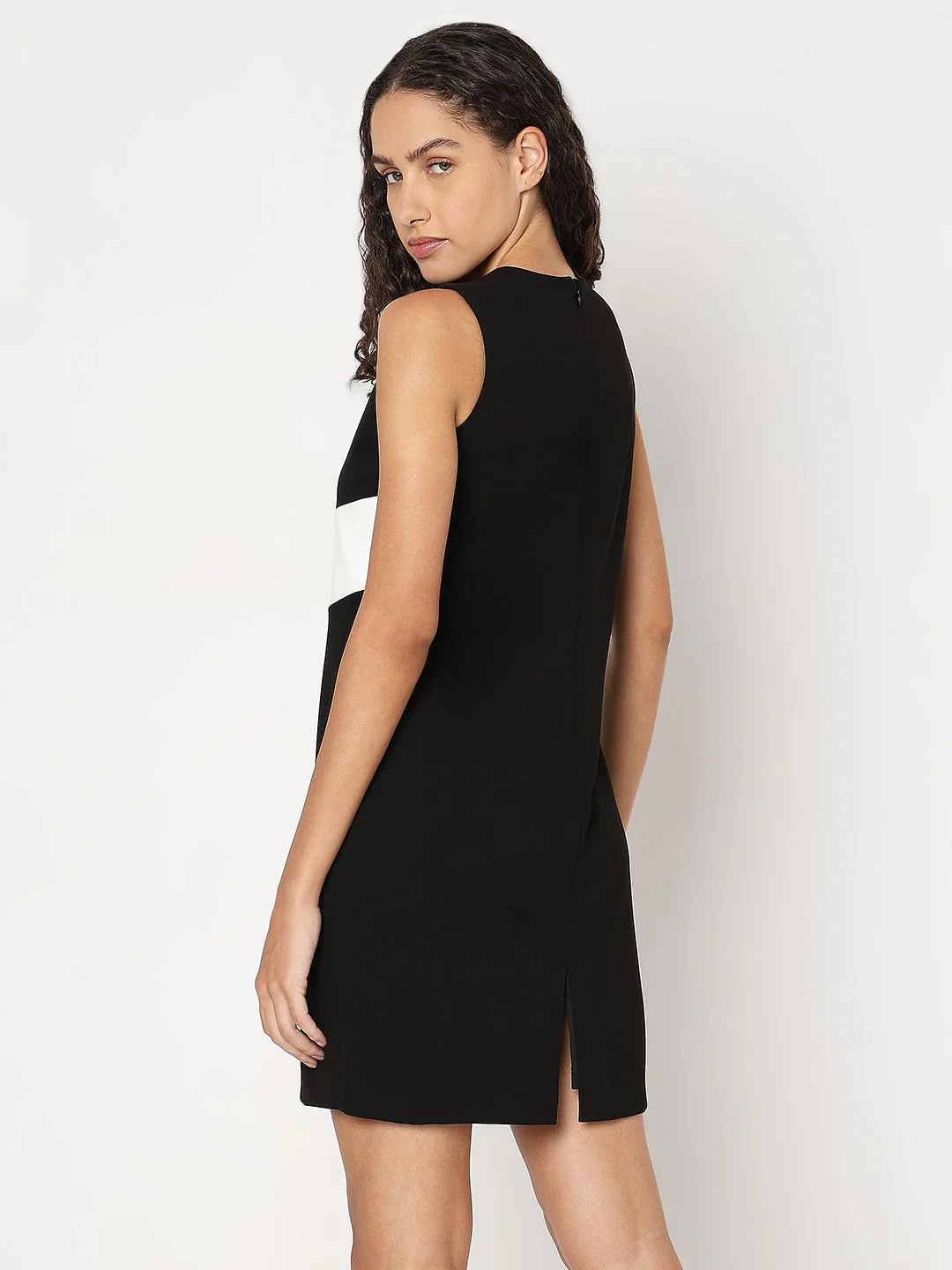 Black Colourblocked Mini Dress - Image 4