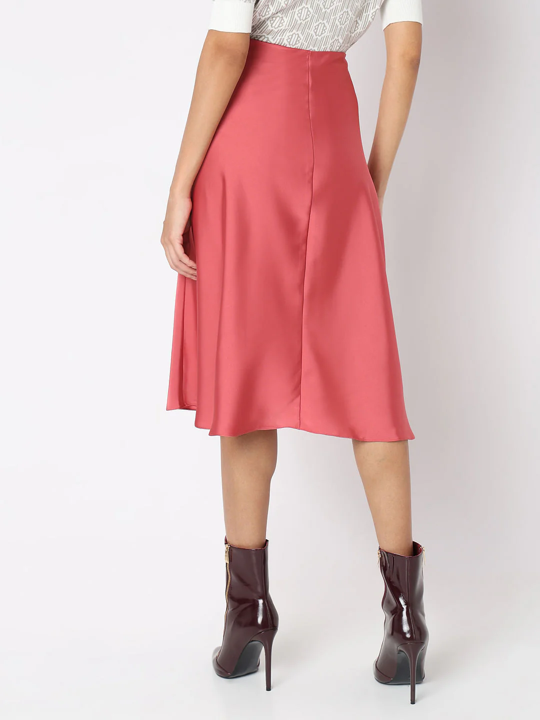Rose Pink Satin Midi Skirt - Image 4