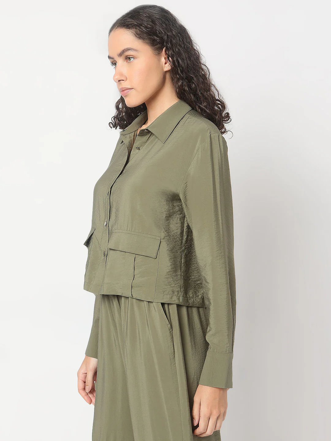 Olive Green Cropped Co-Ord Set Shirt - Image 3