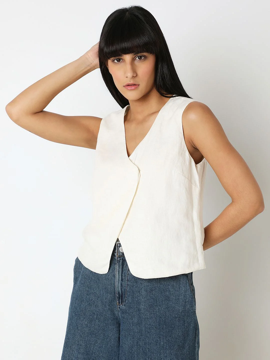 Off-White Linen Vest - Image 2