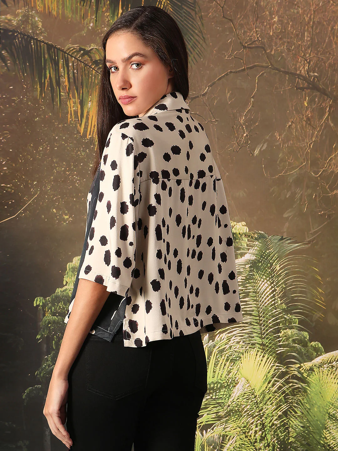 Disney Off-White Printed Resort Shirt - Image 4