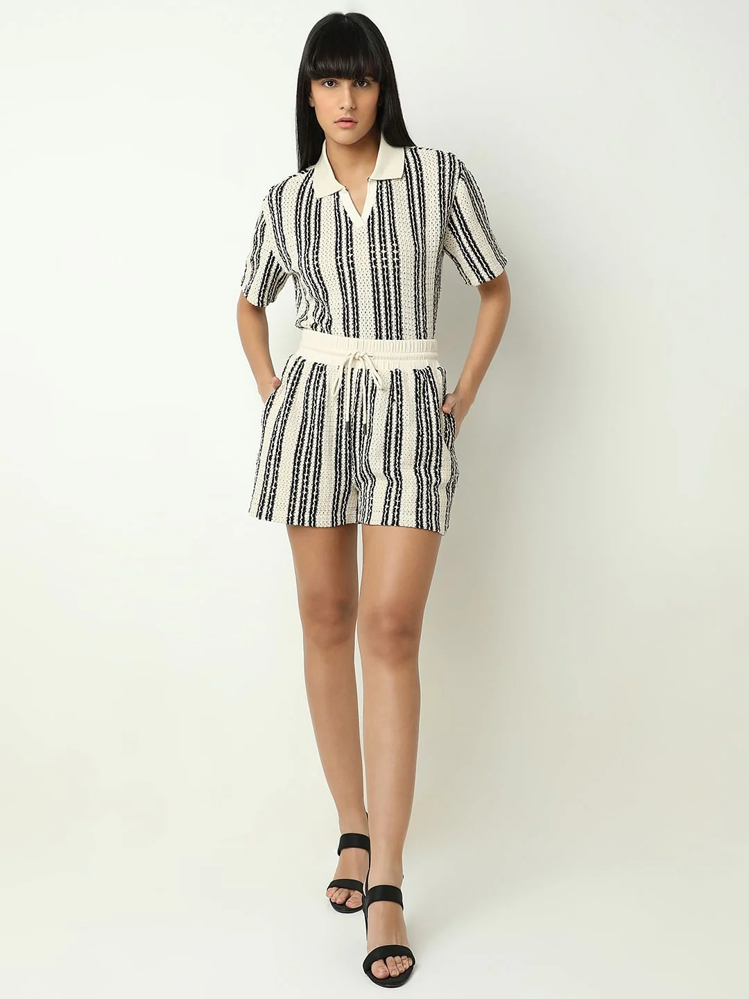 Off-White High Rise Co-Ord Set Shorts - Image 5