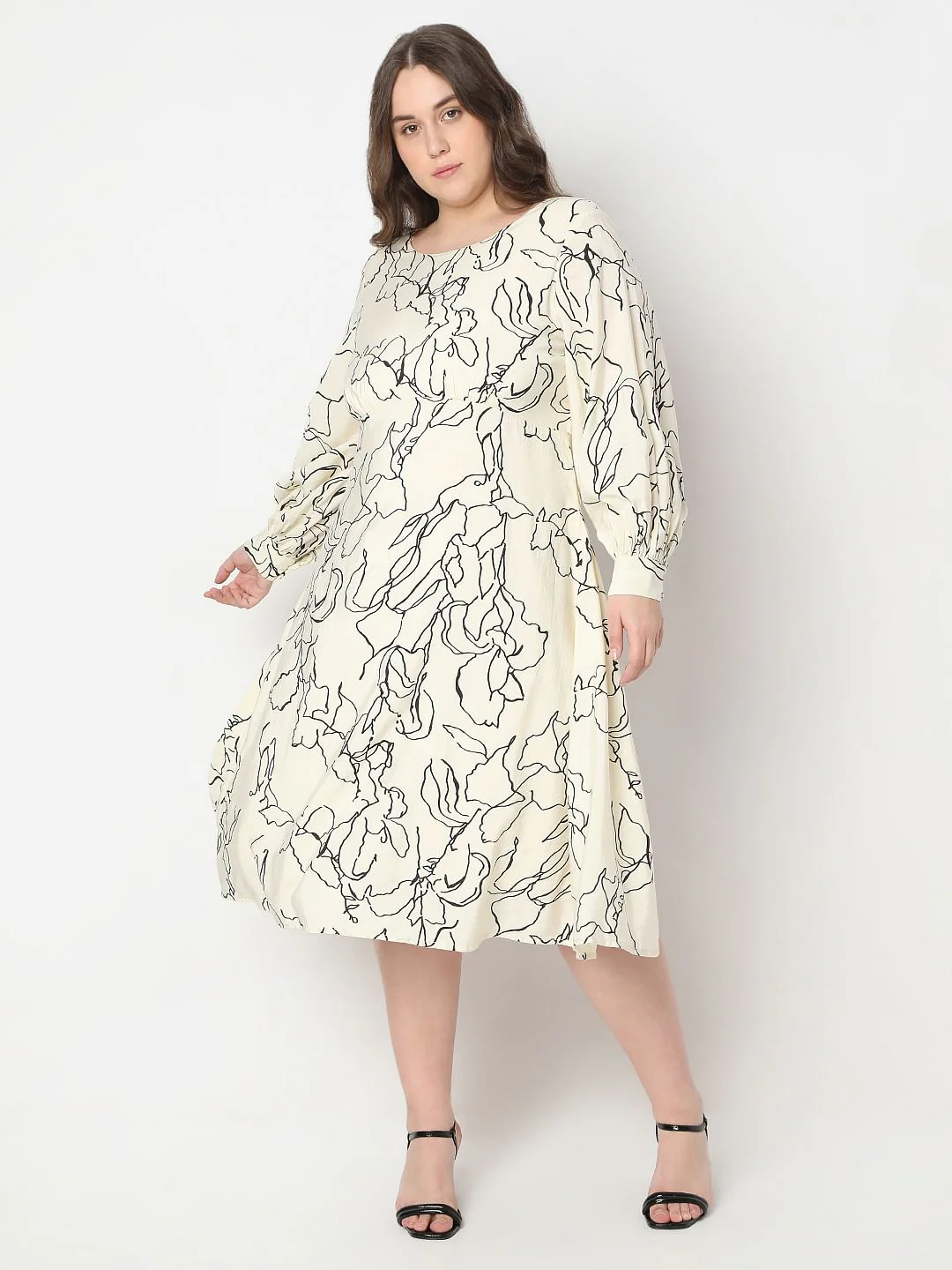 Curve Off-White Printed Midi Dress - Image 2