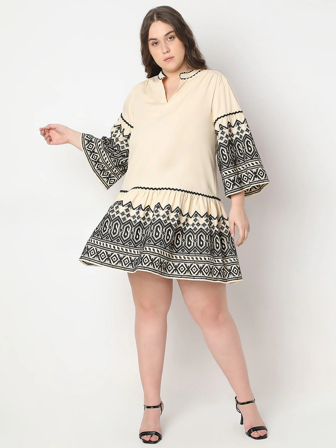 Curve Beige Printed Shift Dress - Image 5