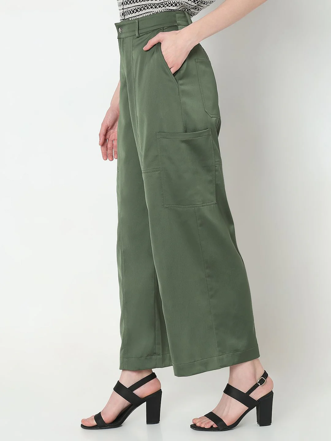 Green Mid Rise Cargo Pants - Image 3