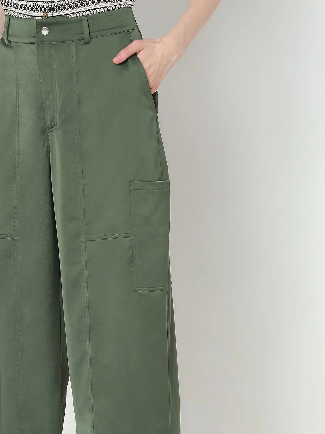 Green Mid Rise Cargo Pants - Image 6