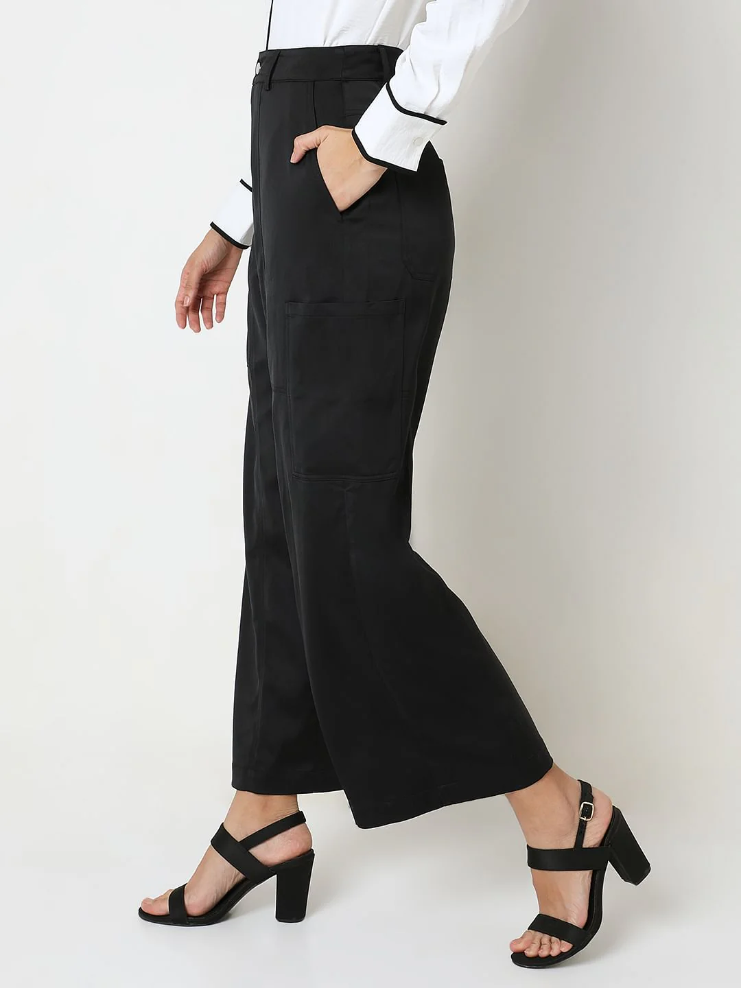 Black Straight Fit Cargo Pants - Image 3