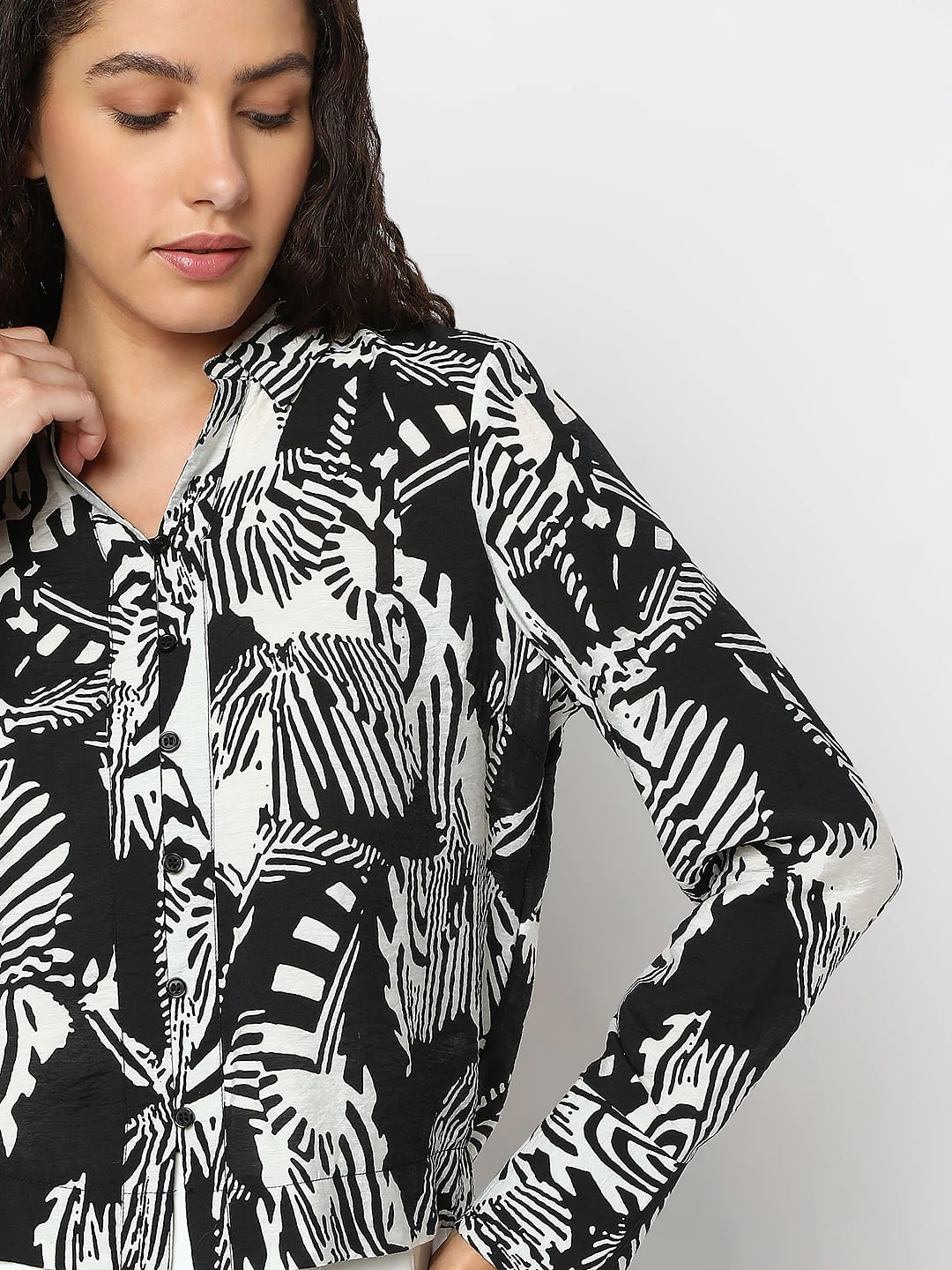 Black Animal Print Shirt - Image 6