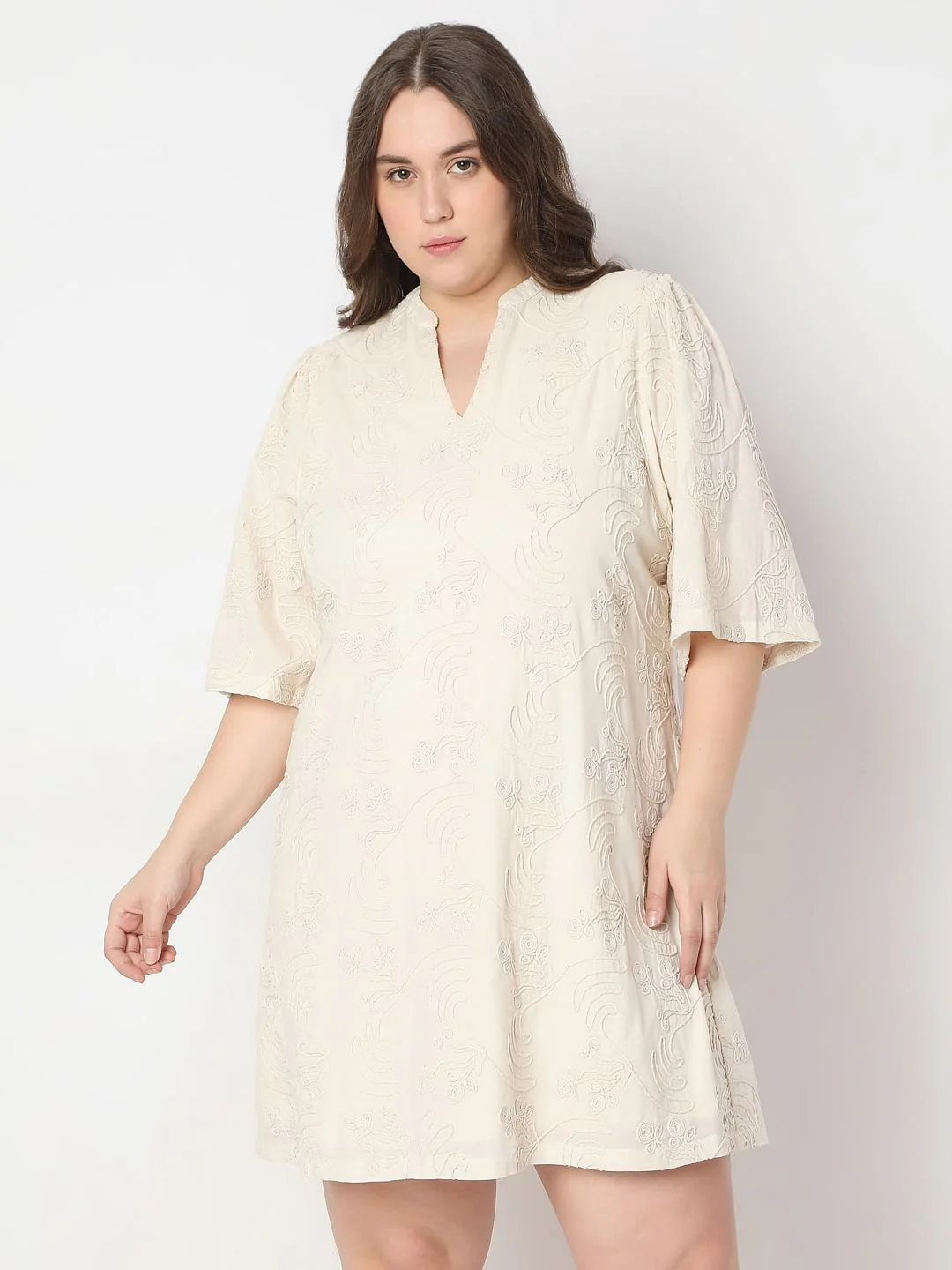 Curve Cream Textured Shift Dress - Image 2