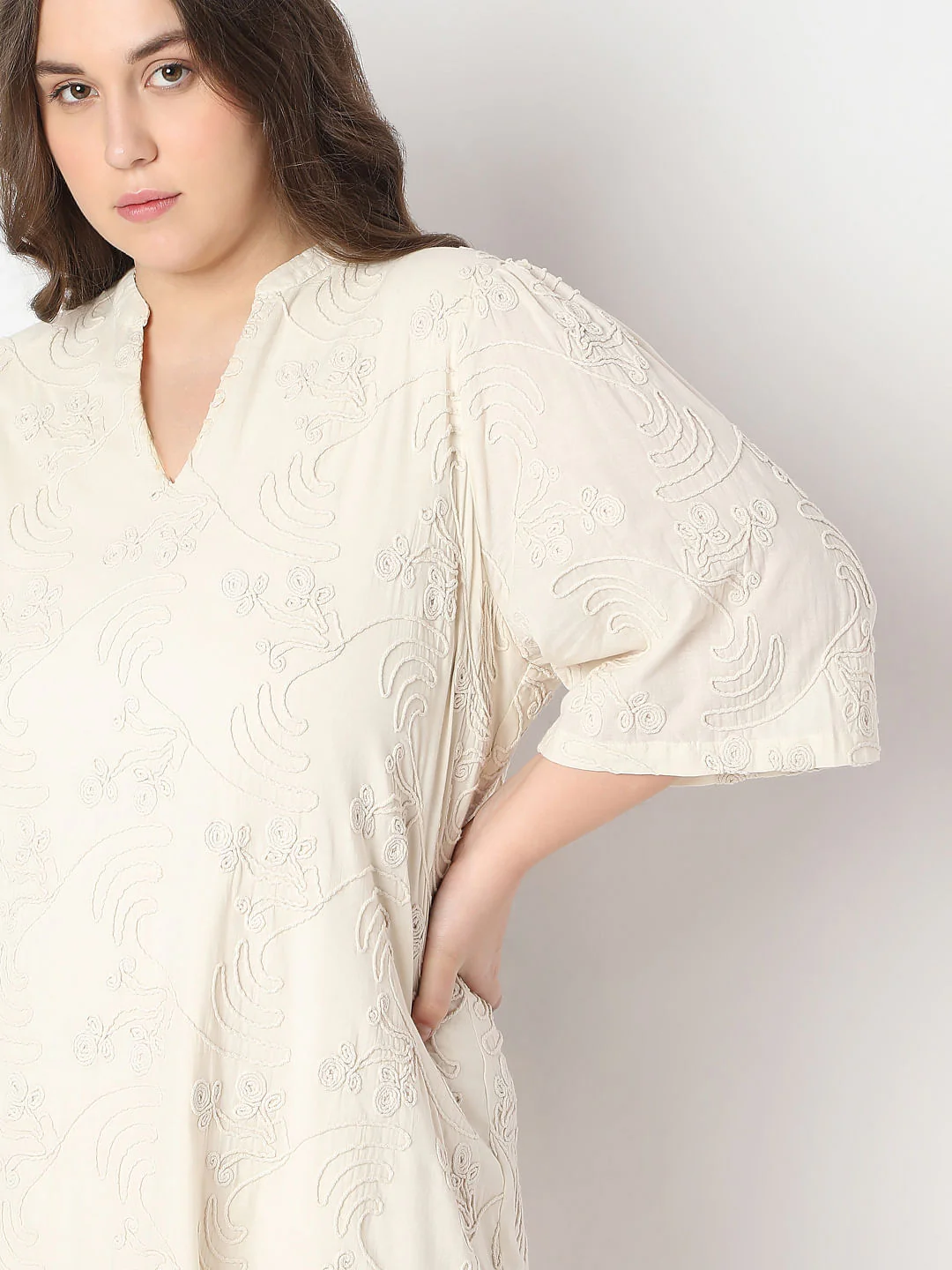Curve Cream Textured Shift Dress - Image 6