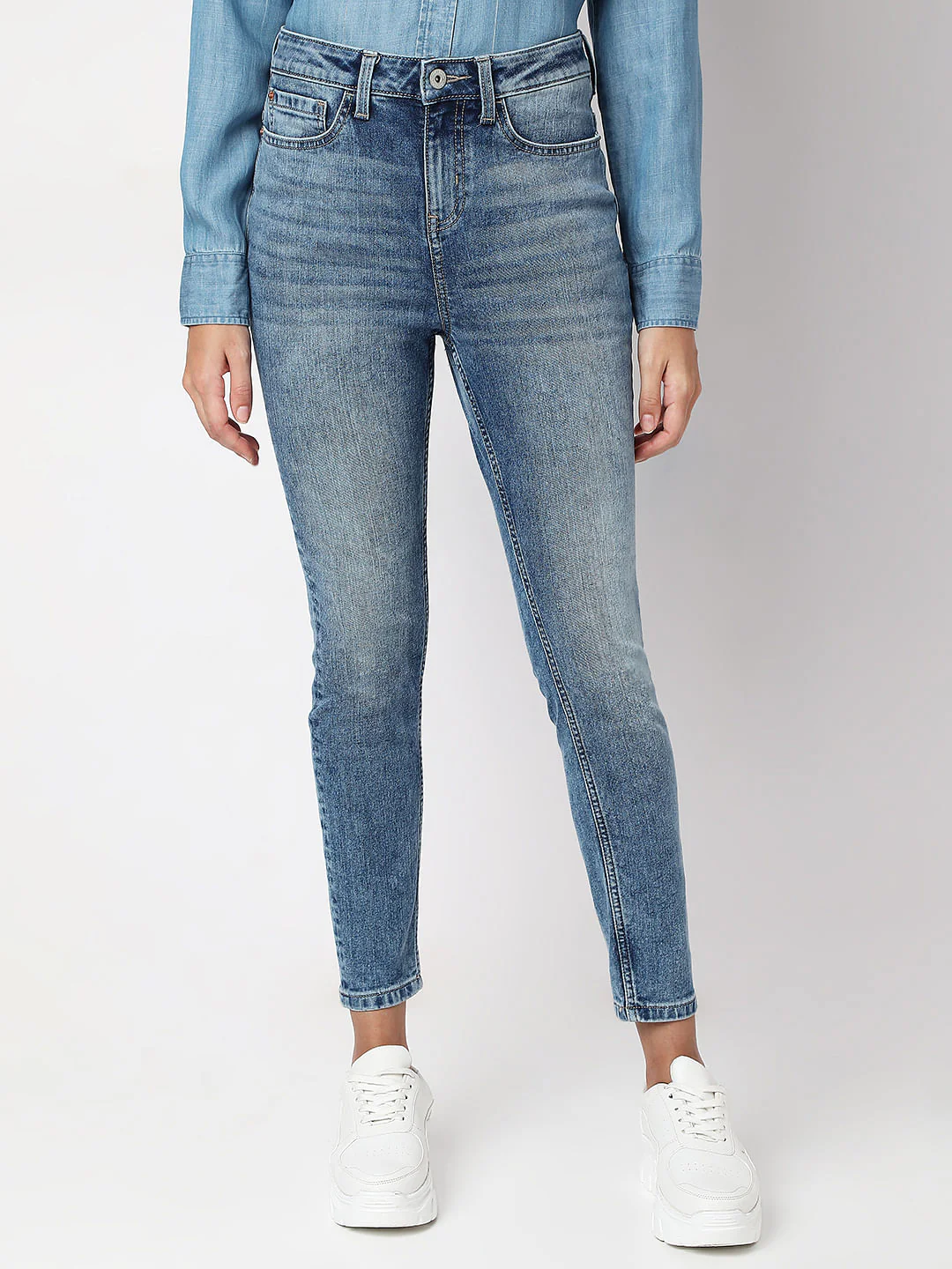 Blue Mid Rise Faded Skinny Fit Jeans - Image 2