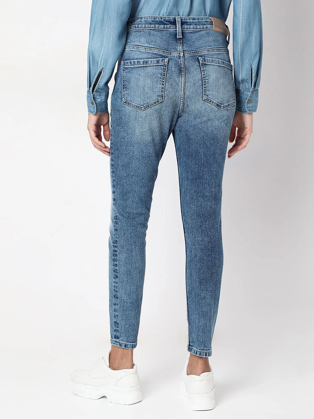 Blue Mid Rise Faded Skinny Fit Jeans - Image 4