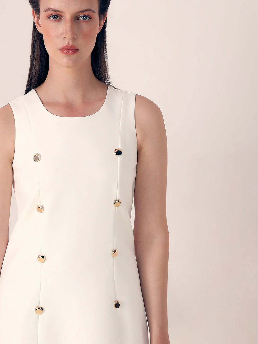 Off-White Sleeveless Sheath Dress - Image 6