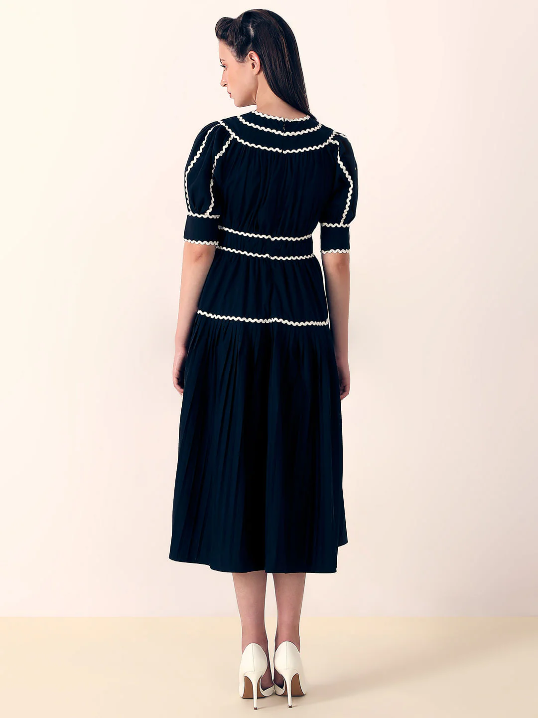 Black Contrast Trim Midi Dress - Image 4