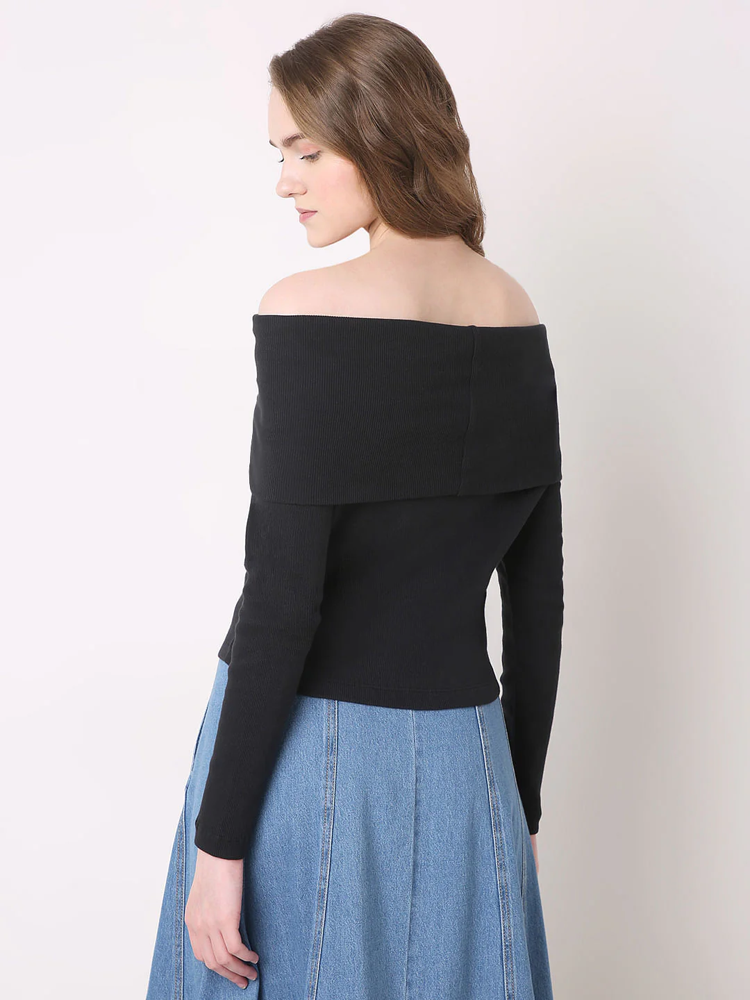 Black Off-Shoulder Top - Image 4