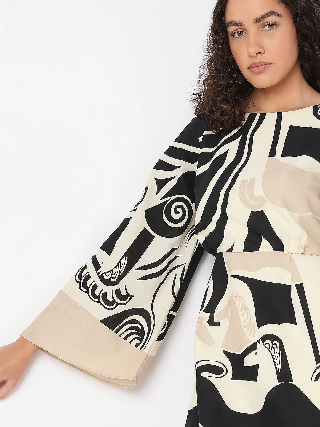 Beige Geo Printed Dress - Image 6
