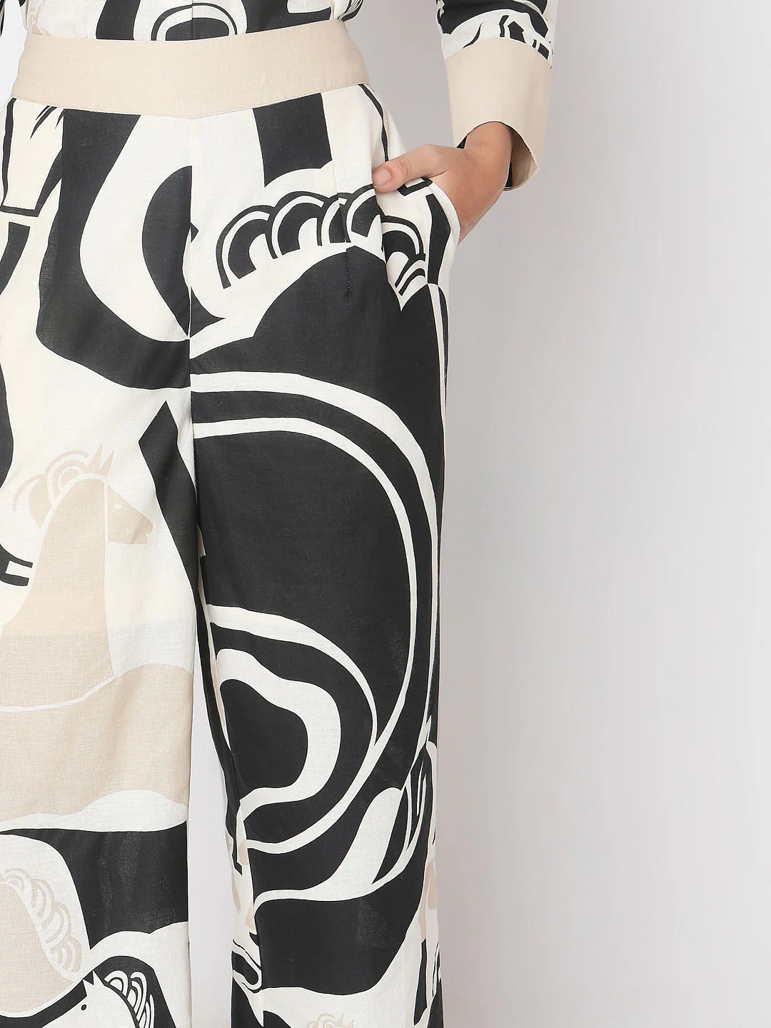 Beige Abstract Print Pant - Image 6