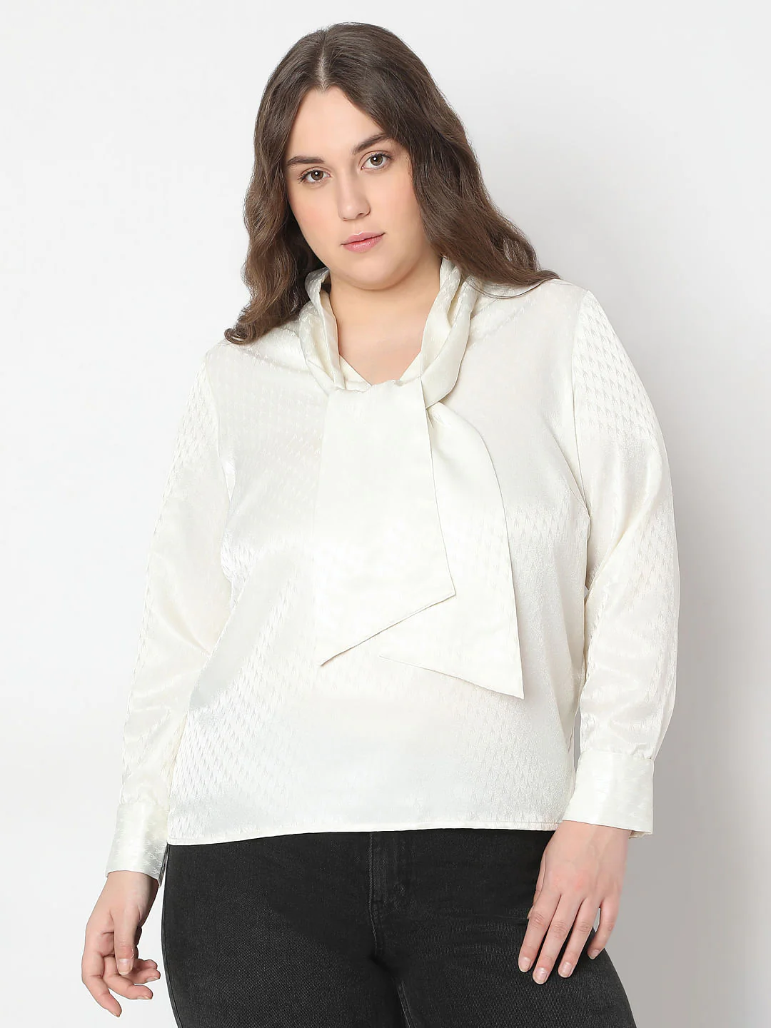 Curve Ecru Satin Pussy Bow Top - Image 2