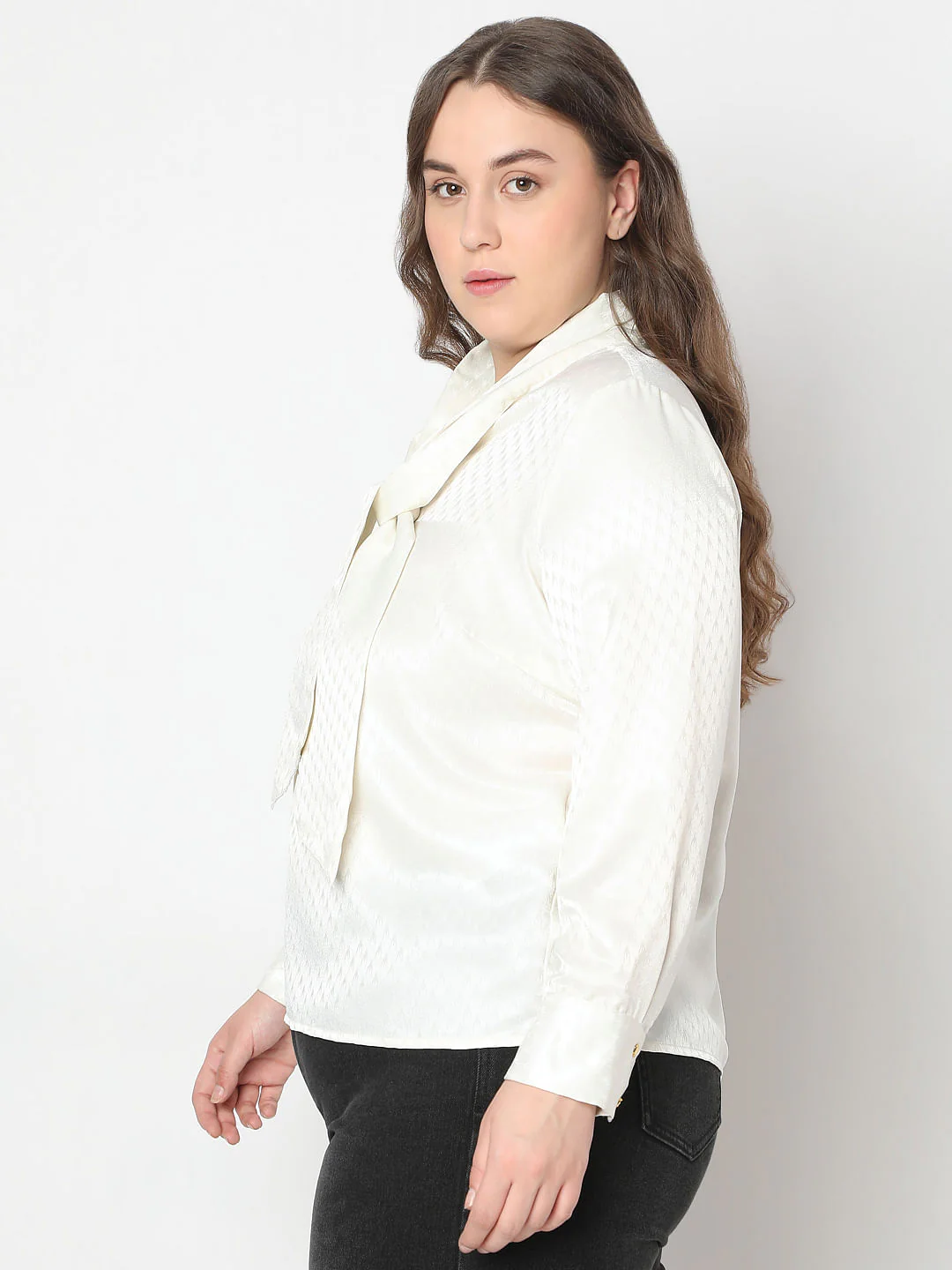 Curve Ecru Satin Pussy Bow Top - Image 3