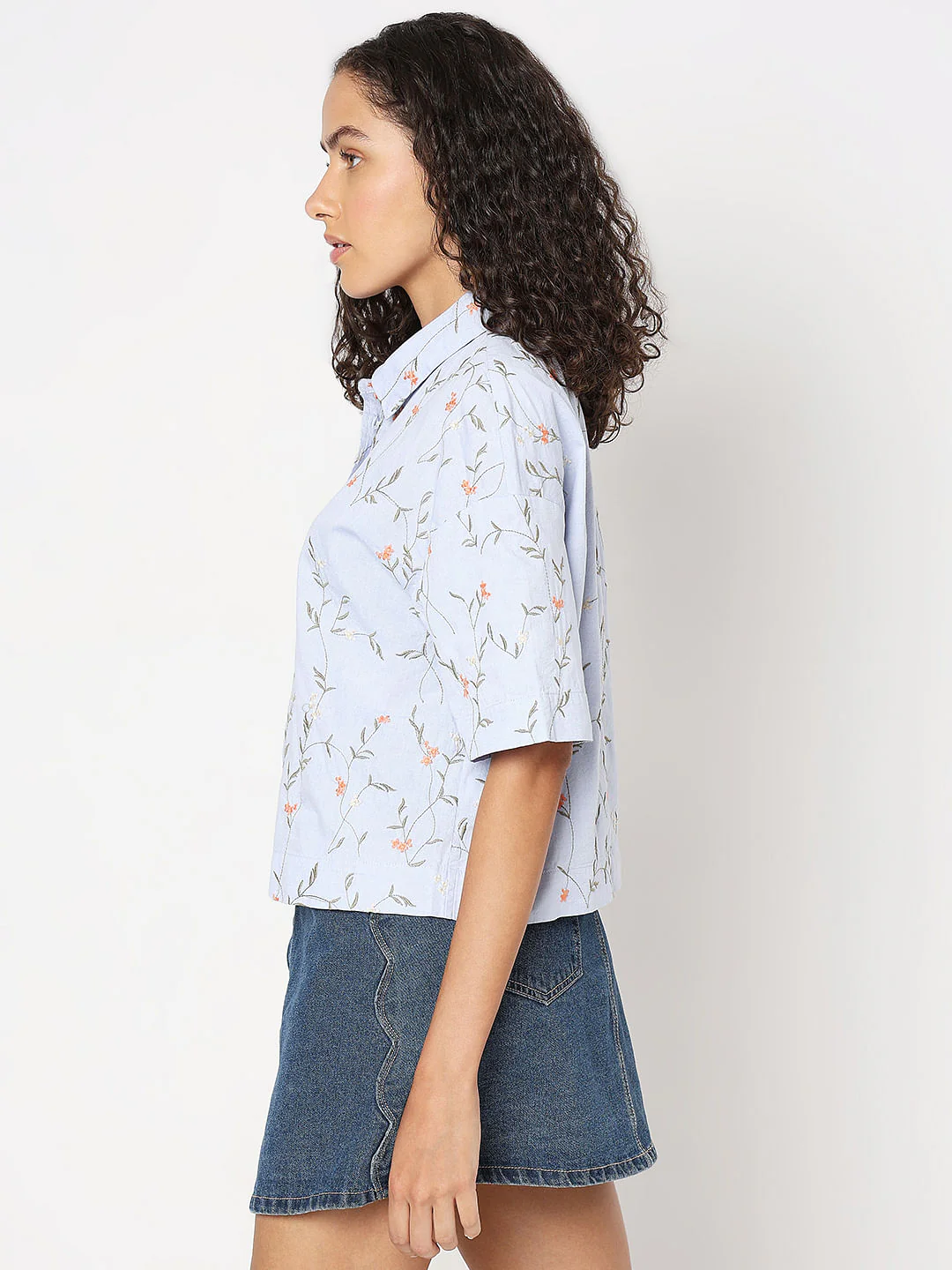 Blue Floral Cotton Shirt - Image 3