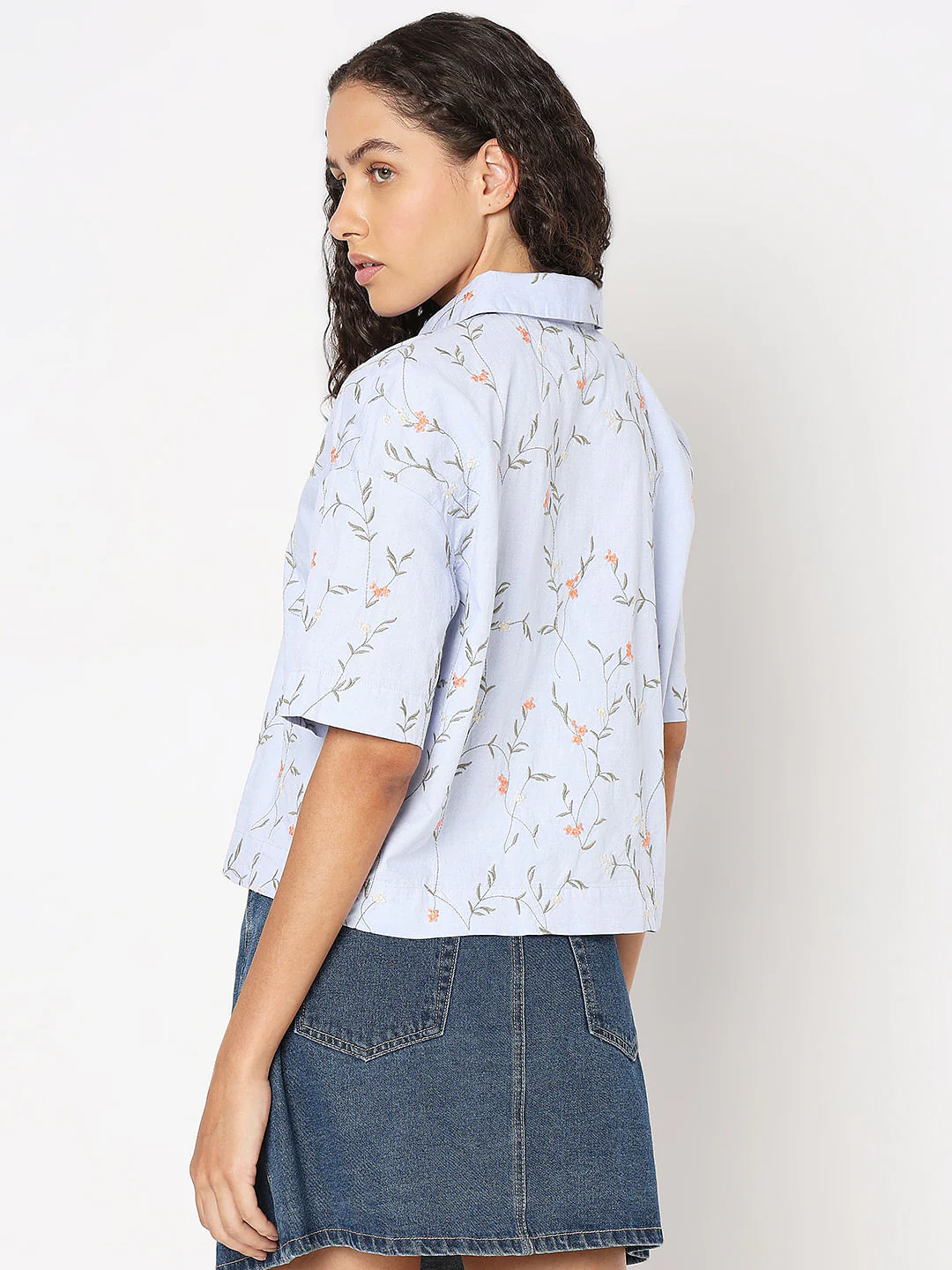 Blue Floral Cotton Shirt - Image 4