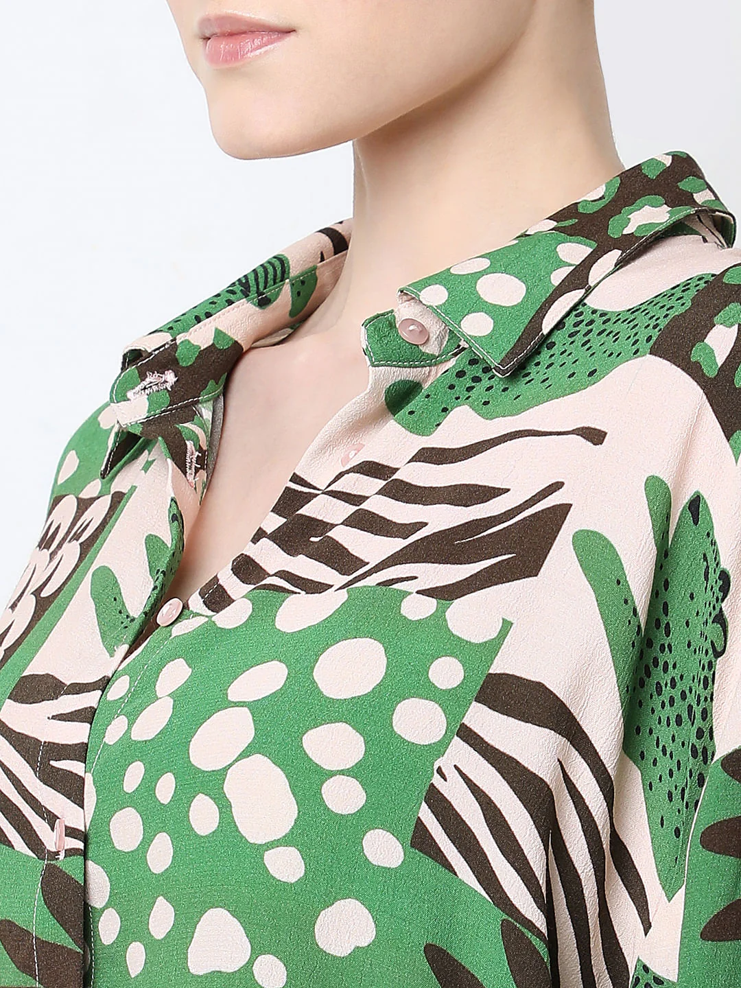 Green Graphic Print Shirt - Image 8