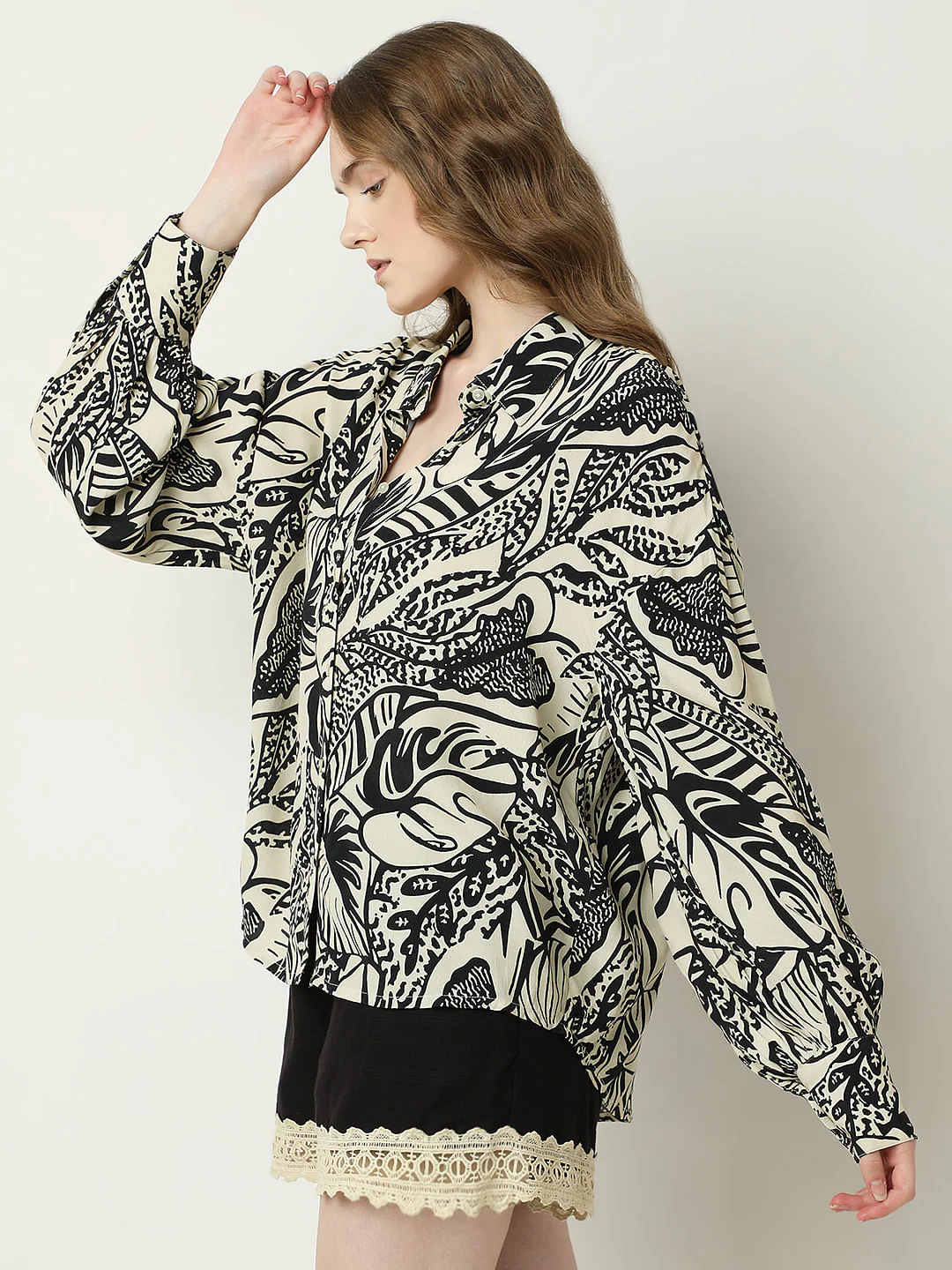 Black & White Printed Shirt - Image 3