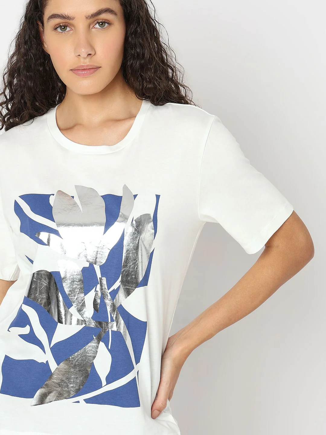 White Graphic Print T-Shirt - Image 6