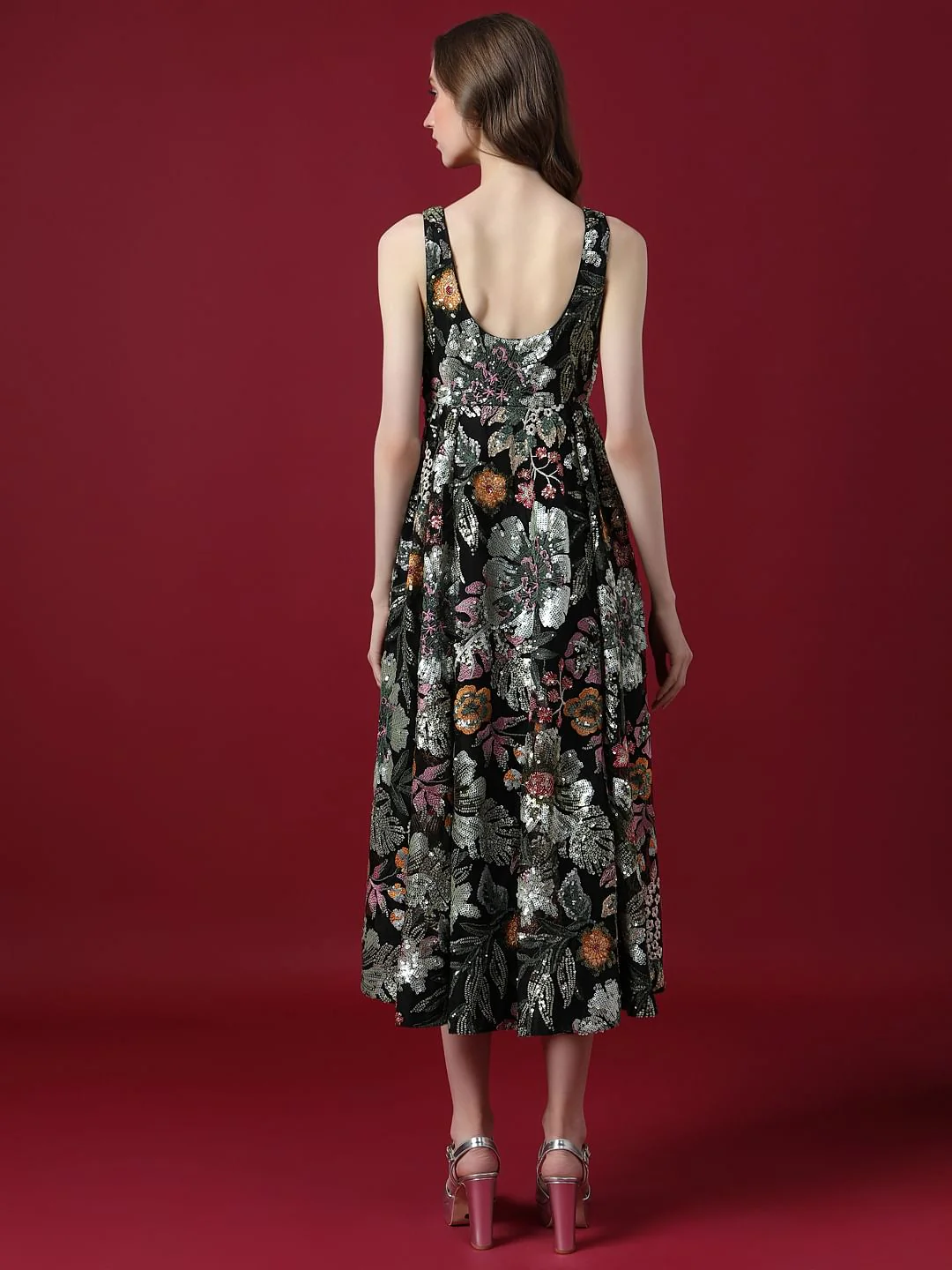 Marquee Black Embroidered Sequined Midi Dress - Image 4