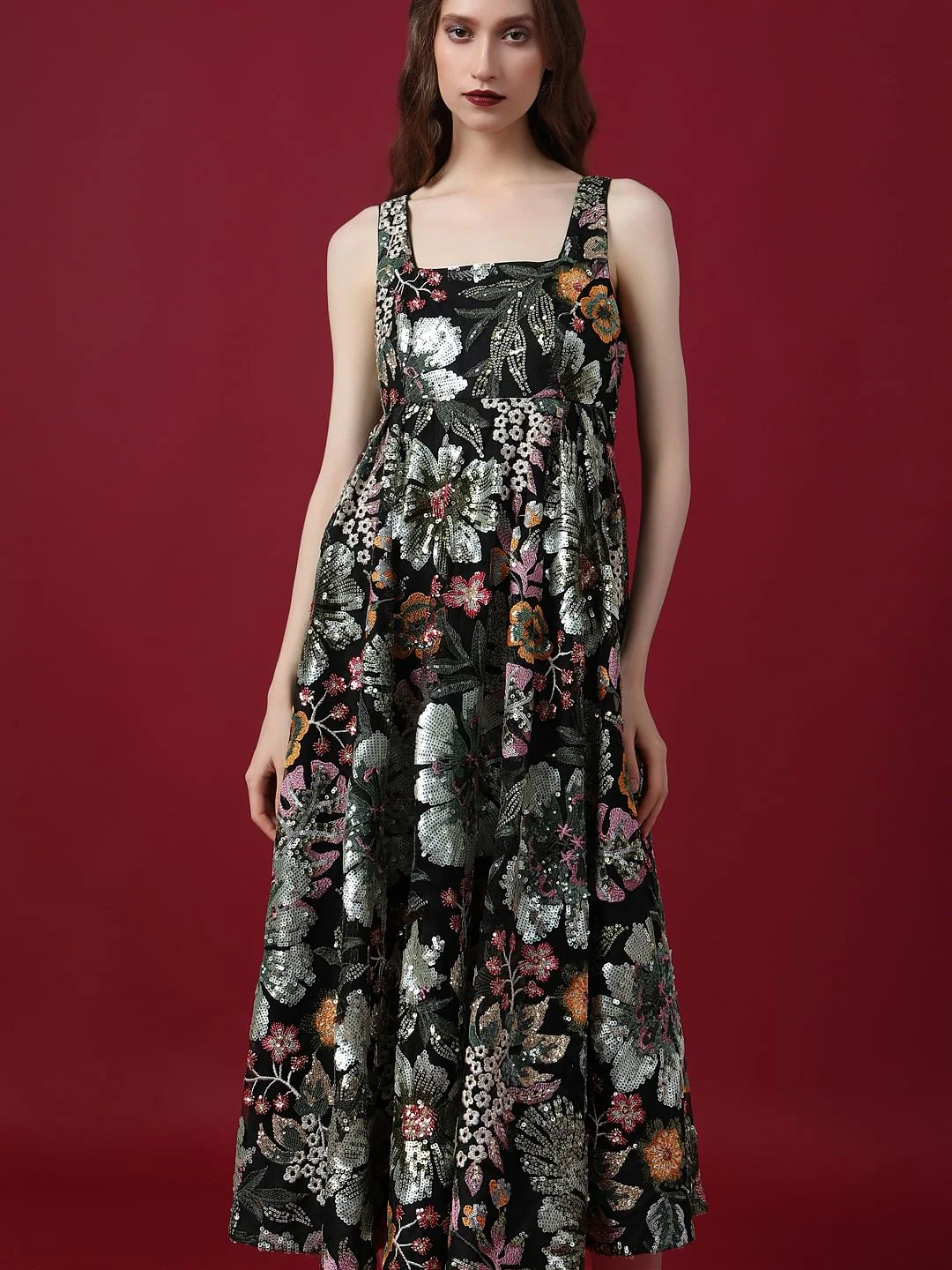 Marquee Black Embroidered Sequined Midi Dress - Image 5