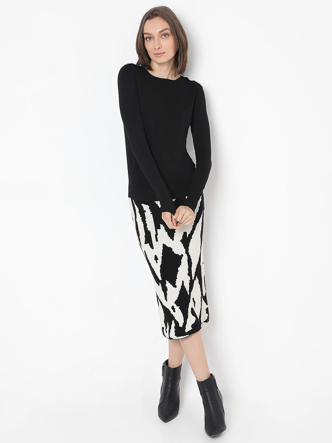 Black Knit Pullover - Image 5