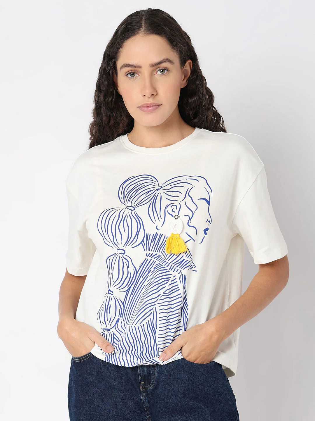 White Contrast Graphic T-Shirt - Image 2