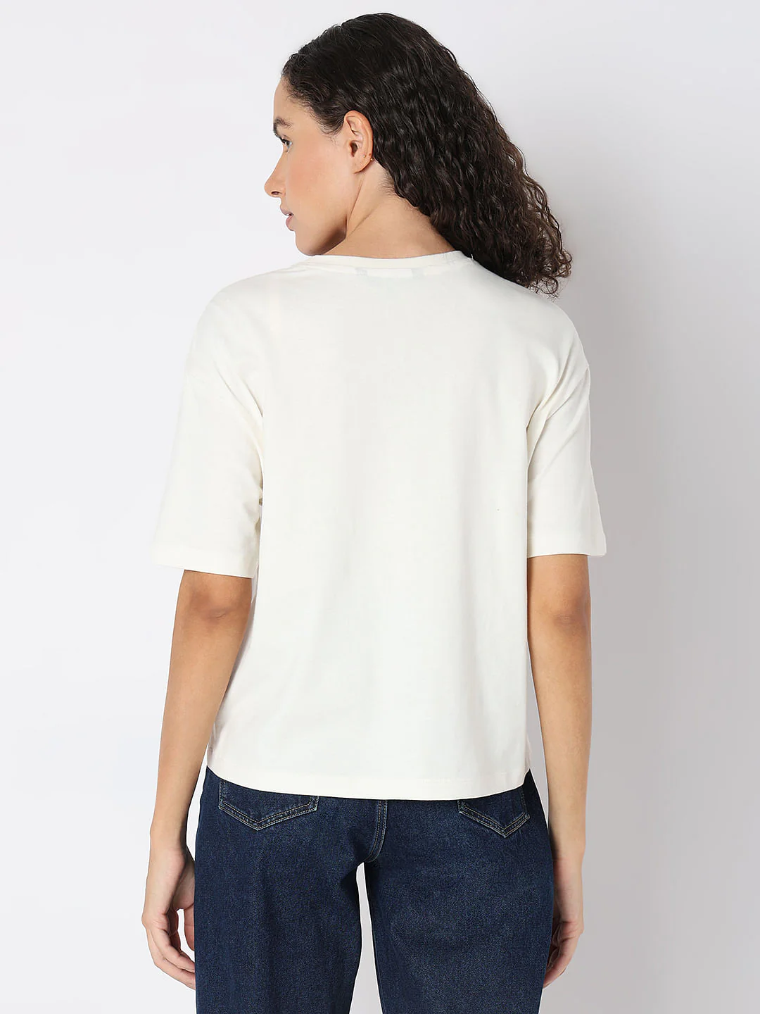 White Contrast Graphic T-Shirt - Image 4