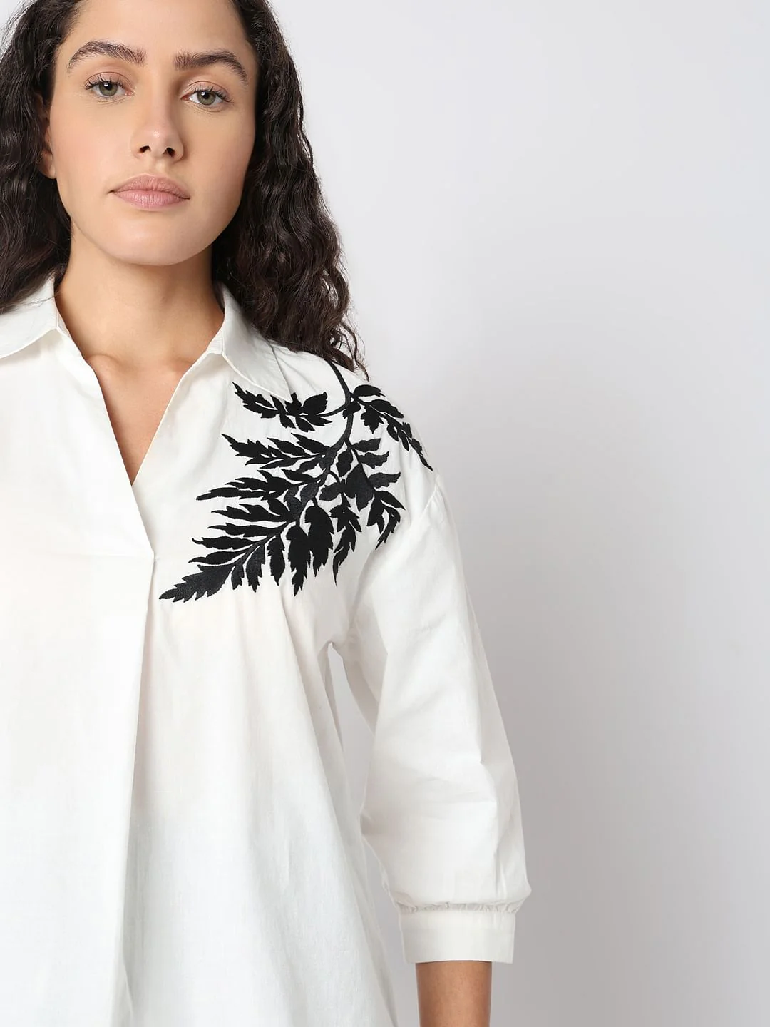 White Embroidered Print Top - Image 6