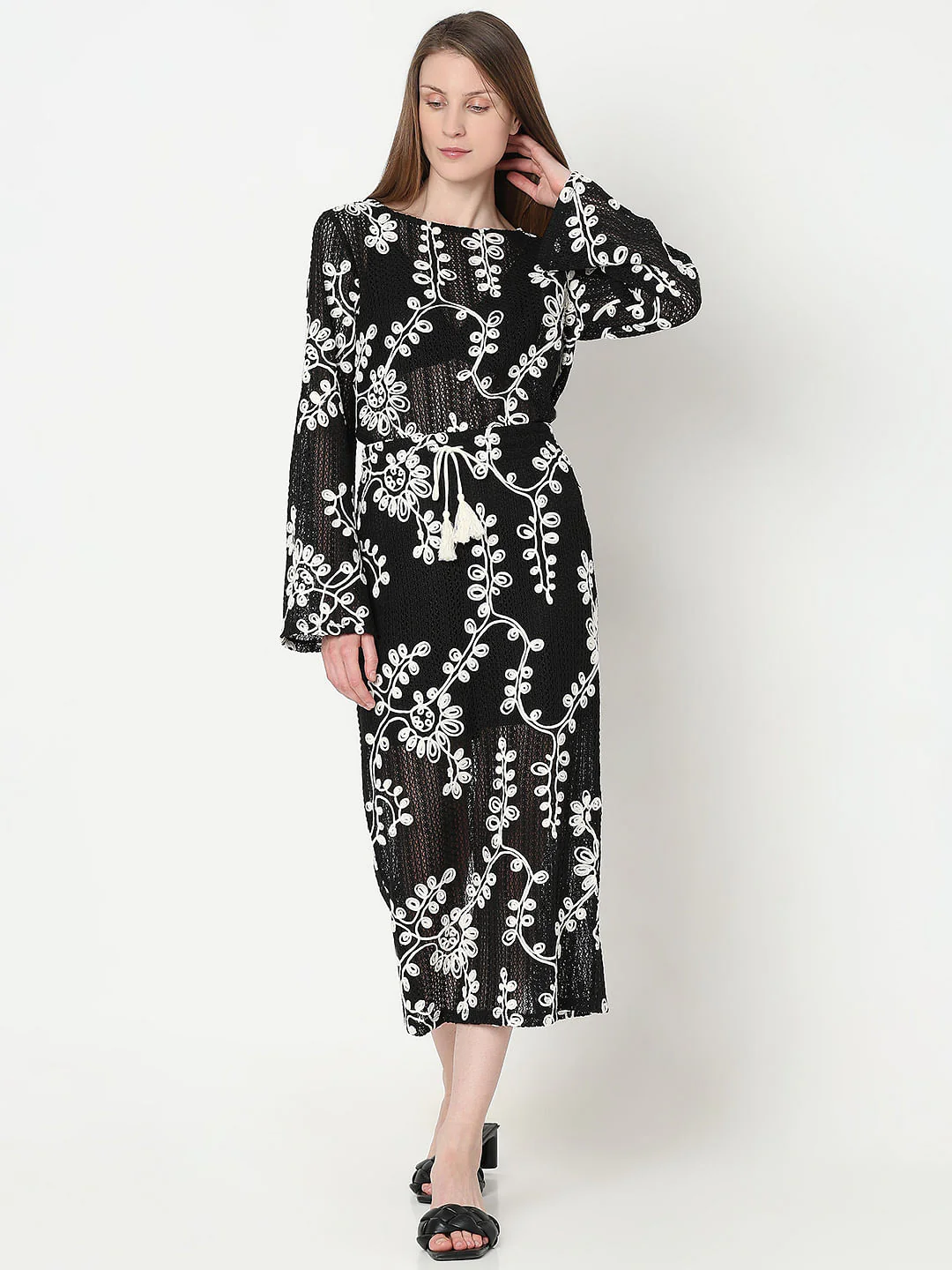 Black Embroidered Co-Ord Set Skirt - Image 5