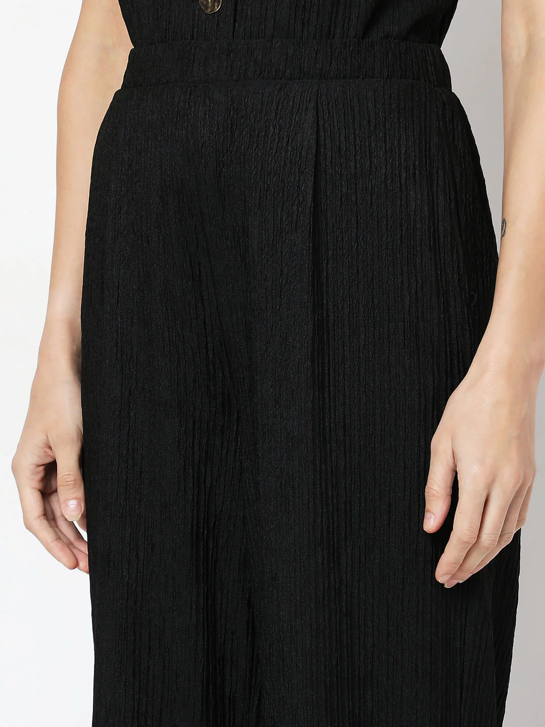 Black Crinkle Weave Co-Ord Set Pants - Image 8