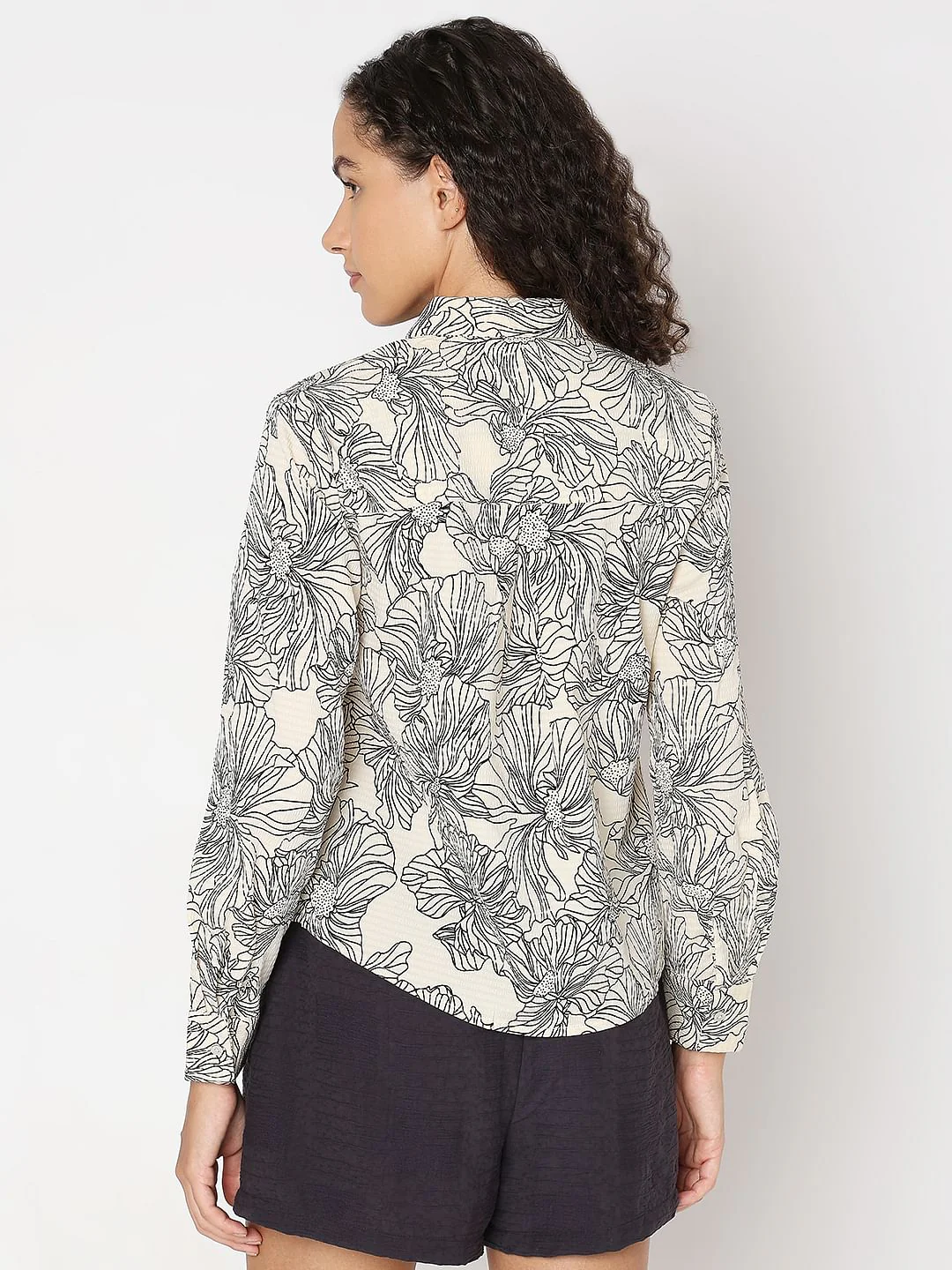 Cream Printed Shirt - Image 4