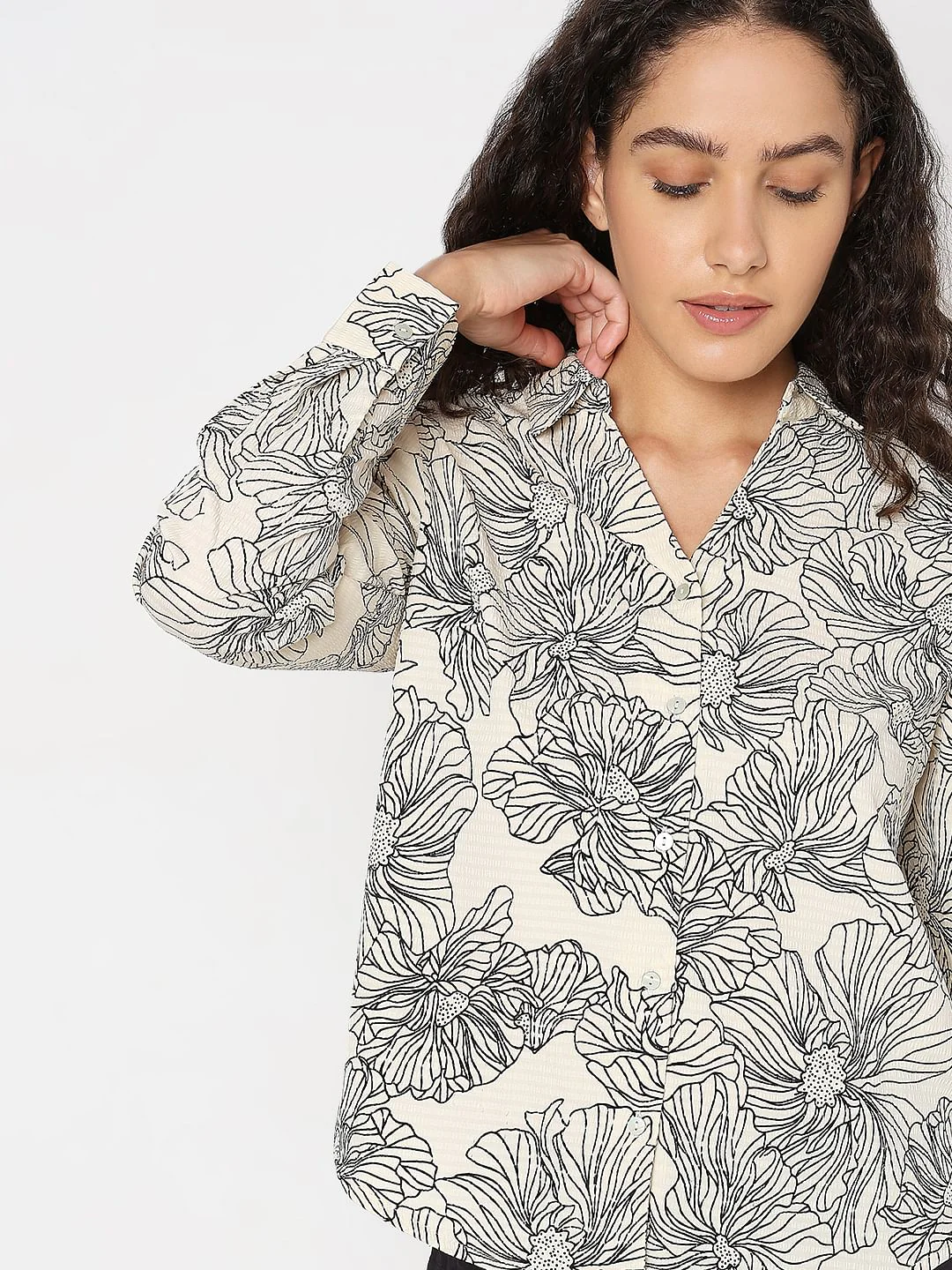 Cream Printed Shirt - Image 6