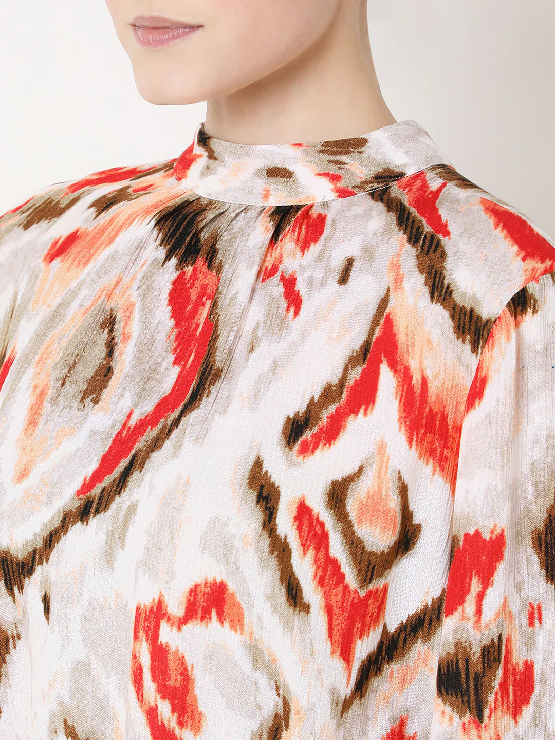 Beige Abstract Print Top - Image 8