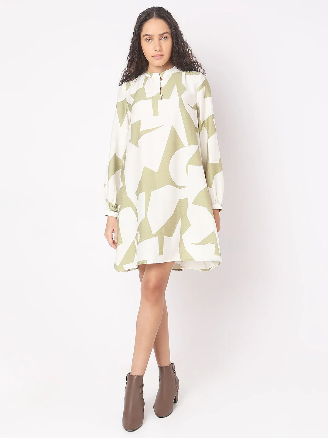 Beige Abstract Print Shift Dress - Image 5