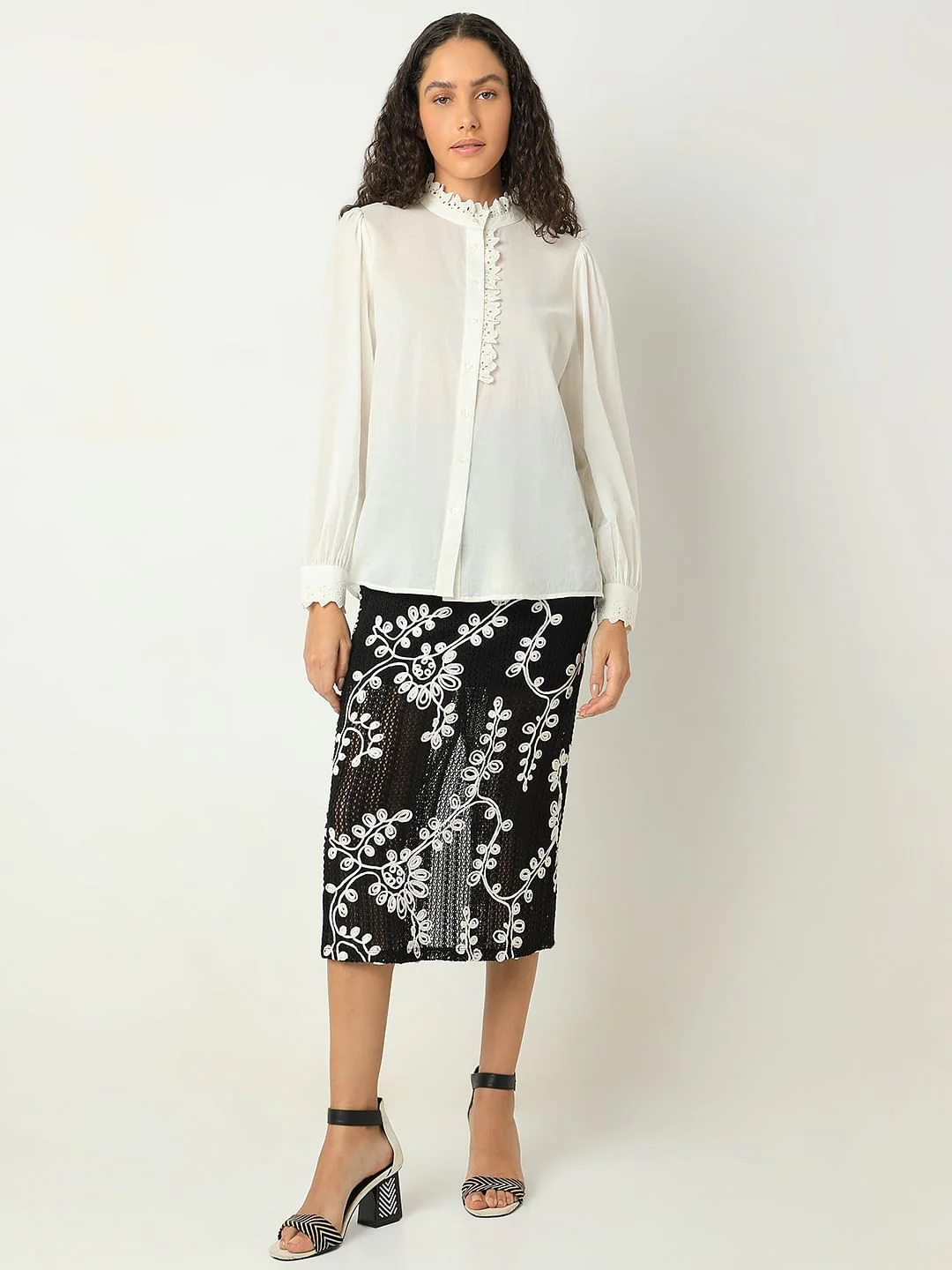 White Full Sleeves Top - Image 5