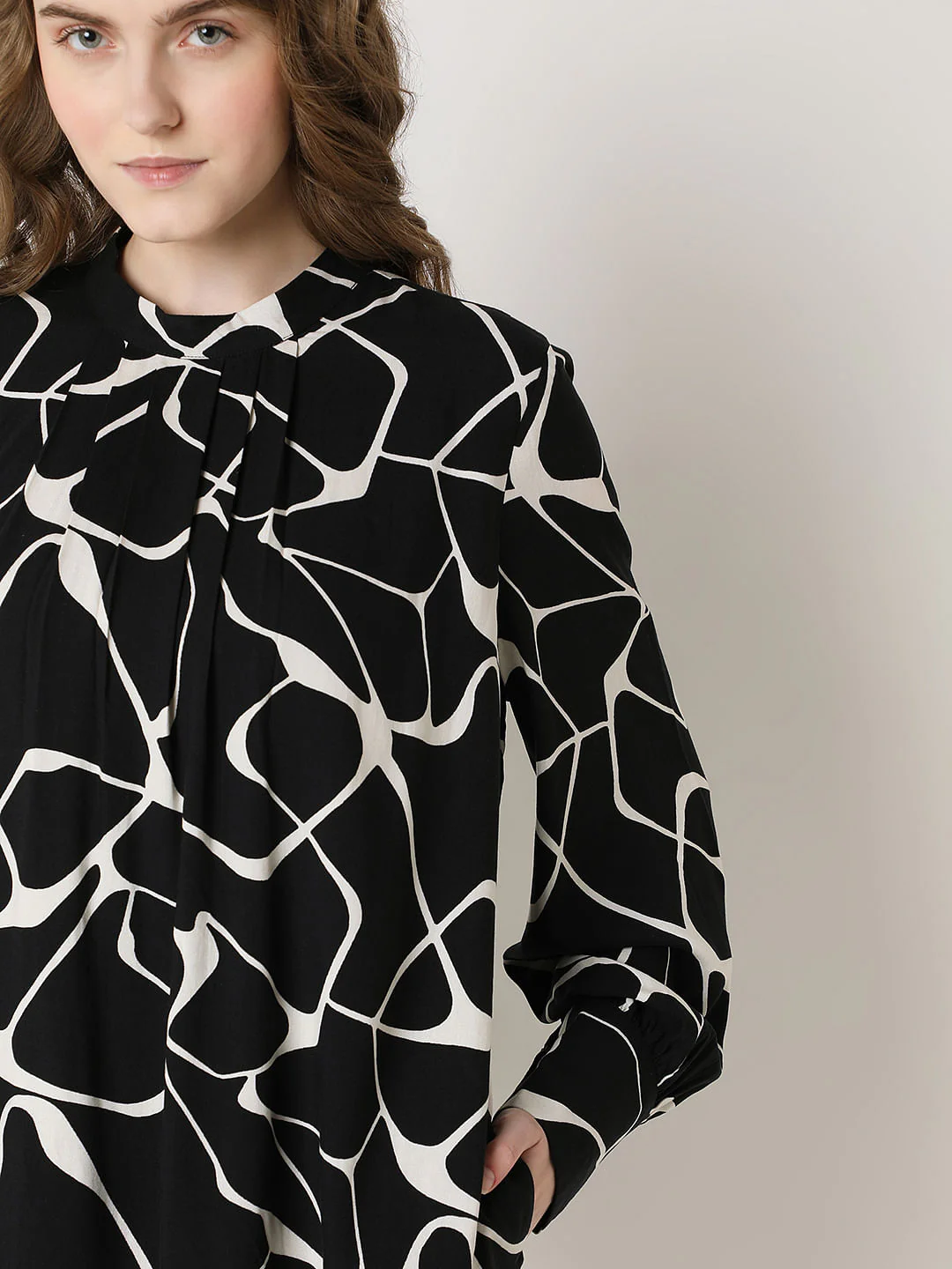 Black Abstract Print Dress - Image 6