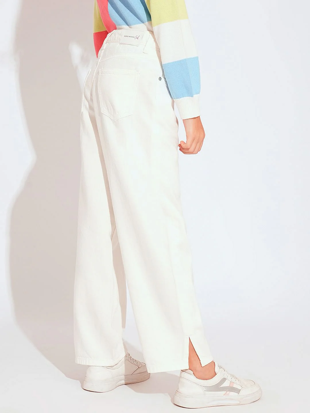 Girls White Wide Leg Jeans - Image 3