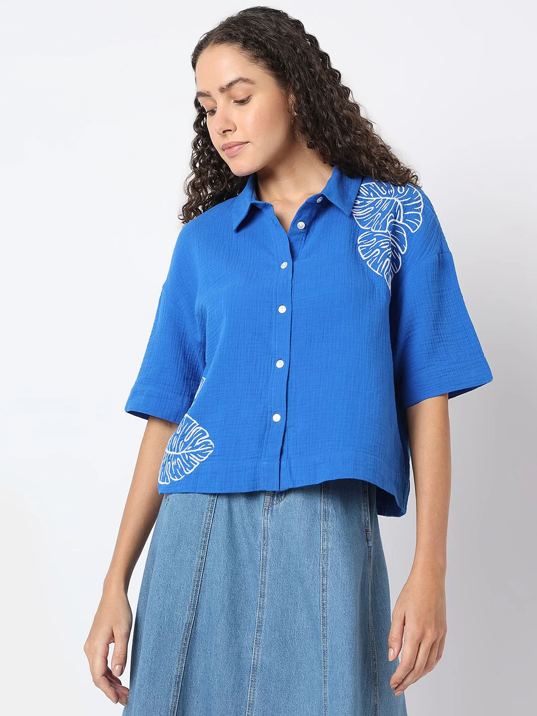 Blue Floral Crinkle Weave Shirt - Image 2